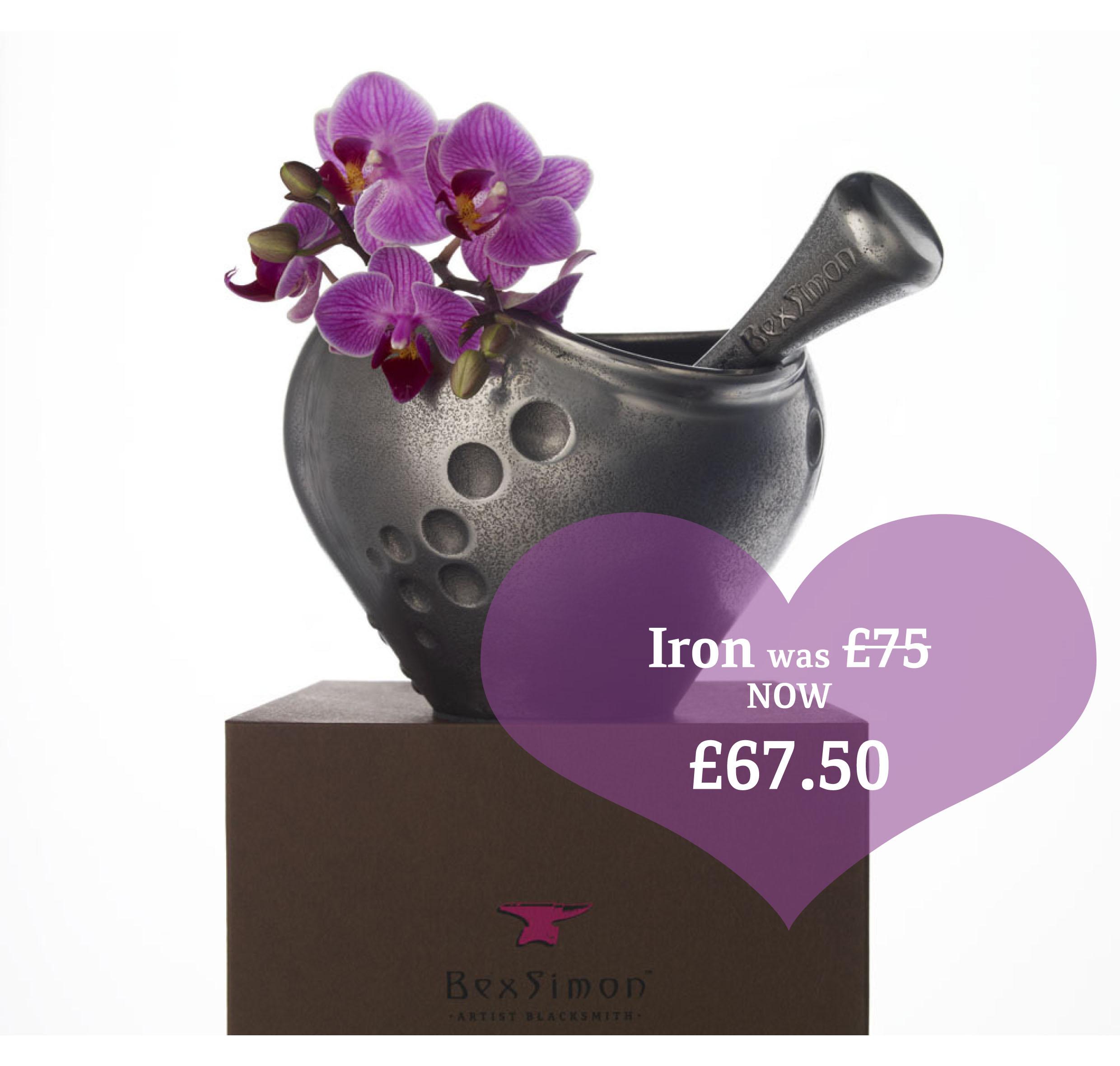 Iron pestle and mortar offer Iron pestle and mortar offer