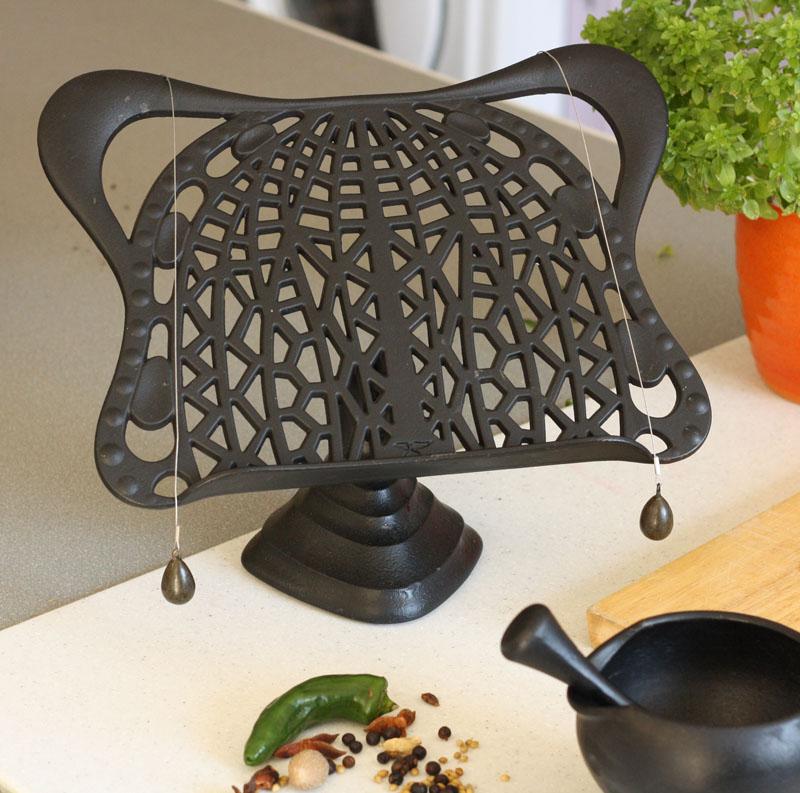Cast Iron Cook Book Stand (Black)
